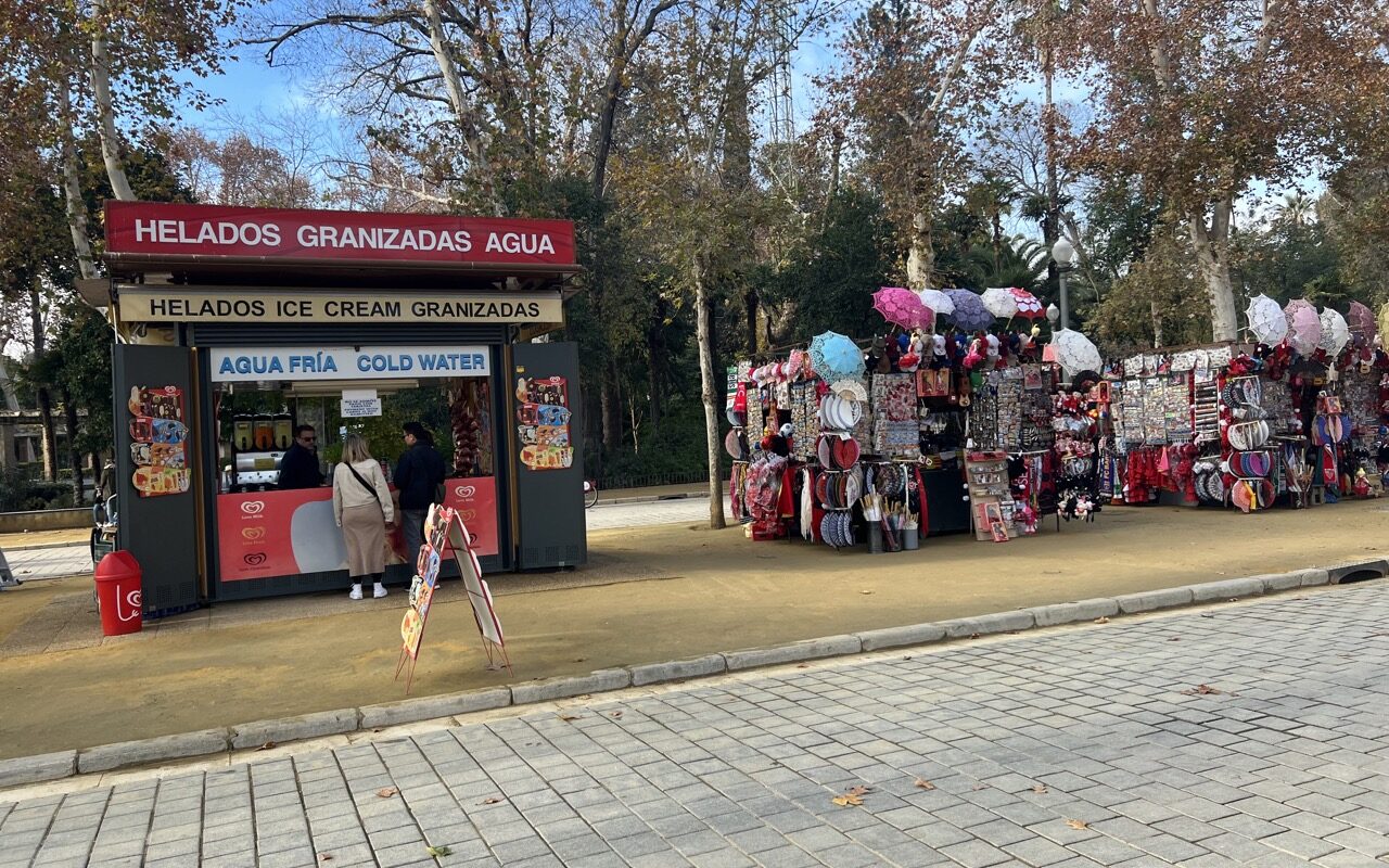 plaza de espana shops
