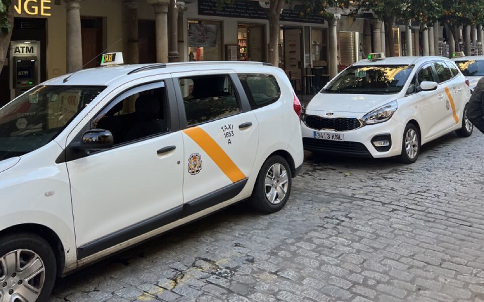 seville taxis