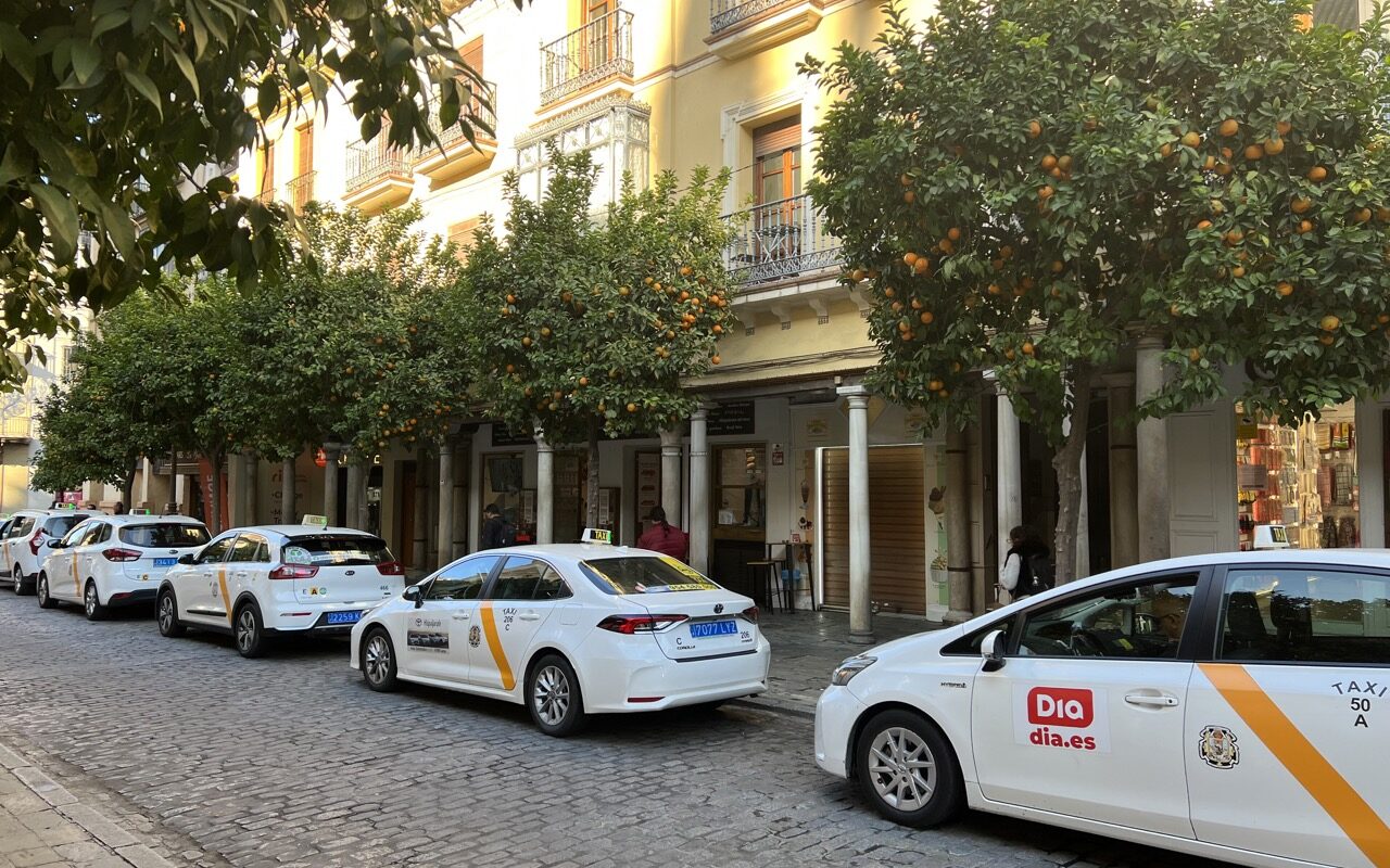 taxis in seville