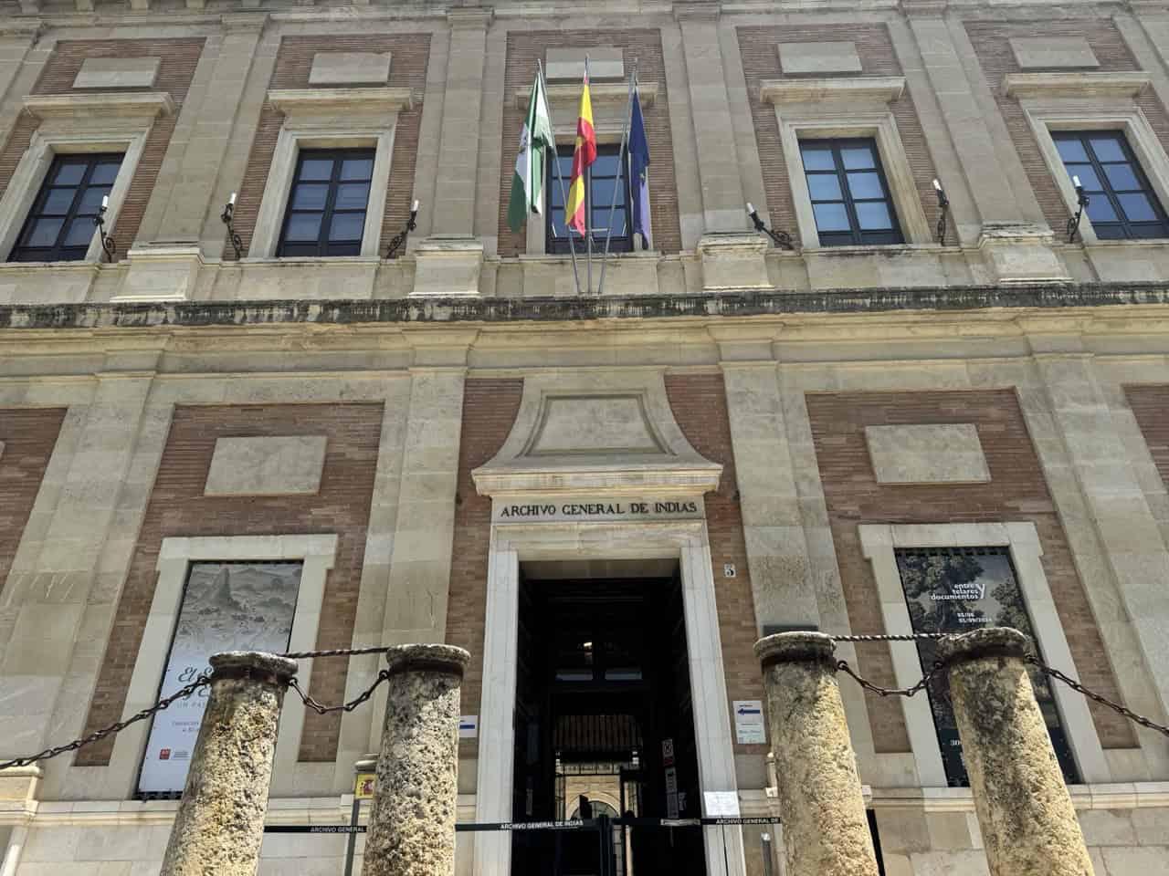 outside of archivo de indias